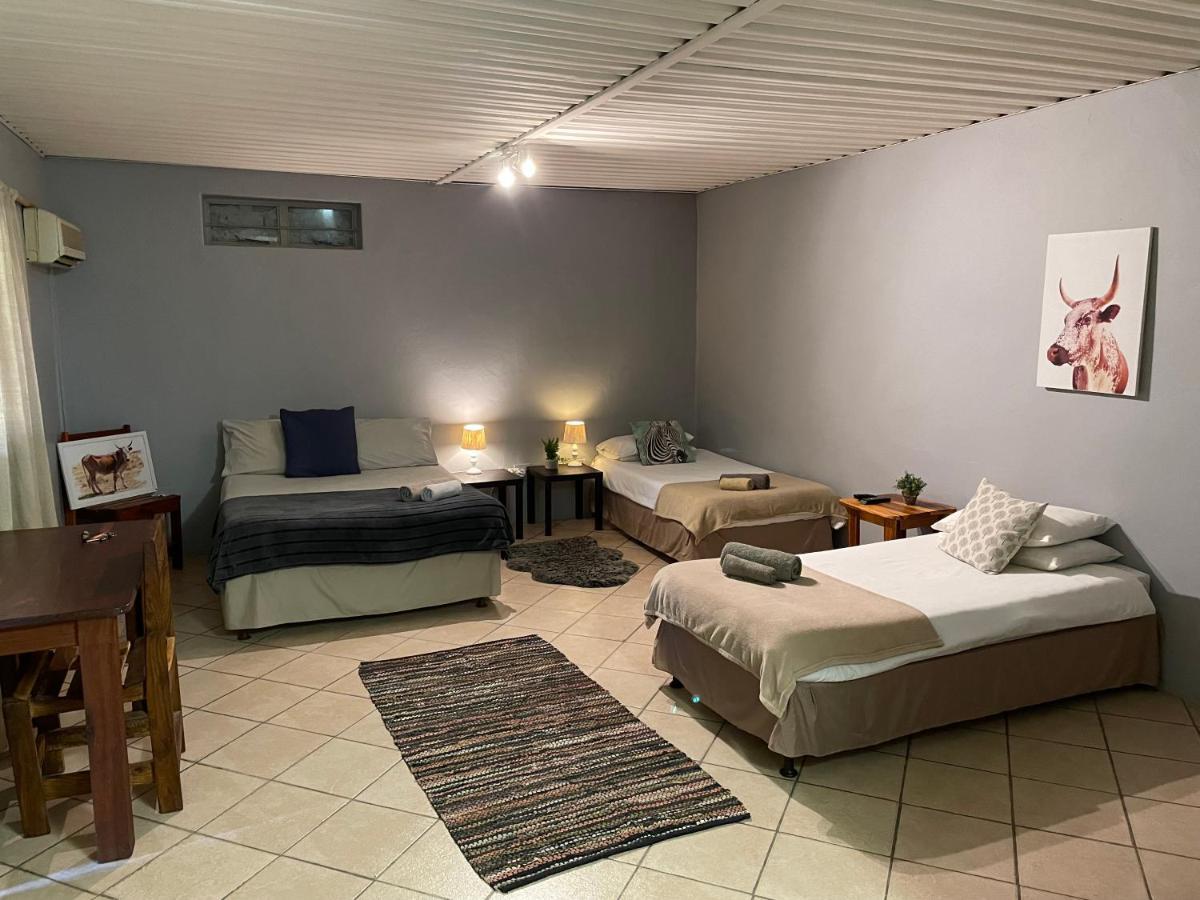 Kololo Guesthouse Katima Mulilo Exterior photo